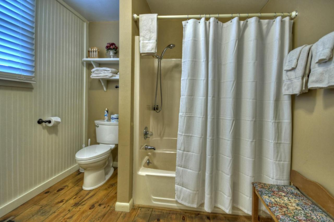 Blue Ridge Inn Bed And Breakfast Buitenkant foto