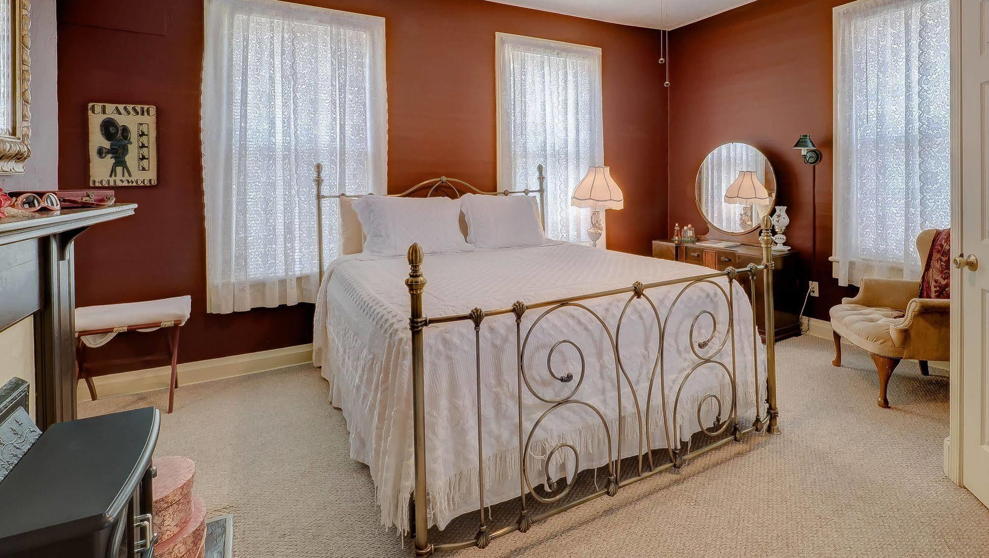 Blue Ridge Inn Bed And Breakfast Buitenkant foto