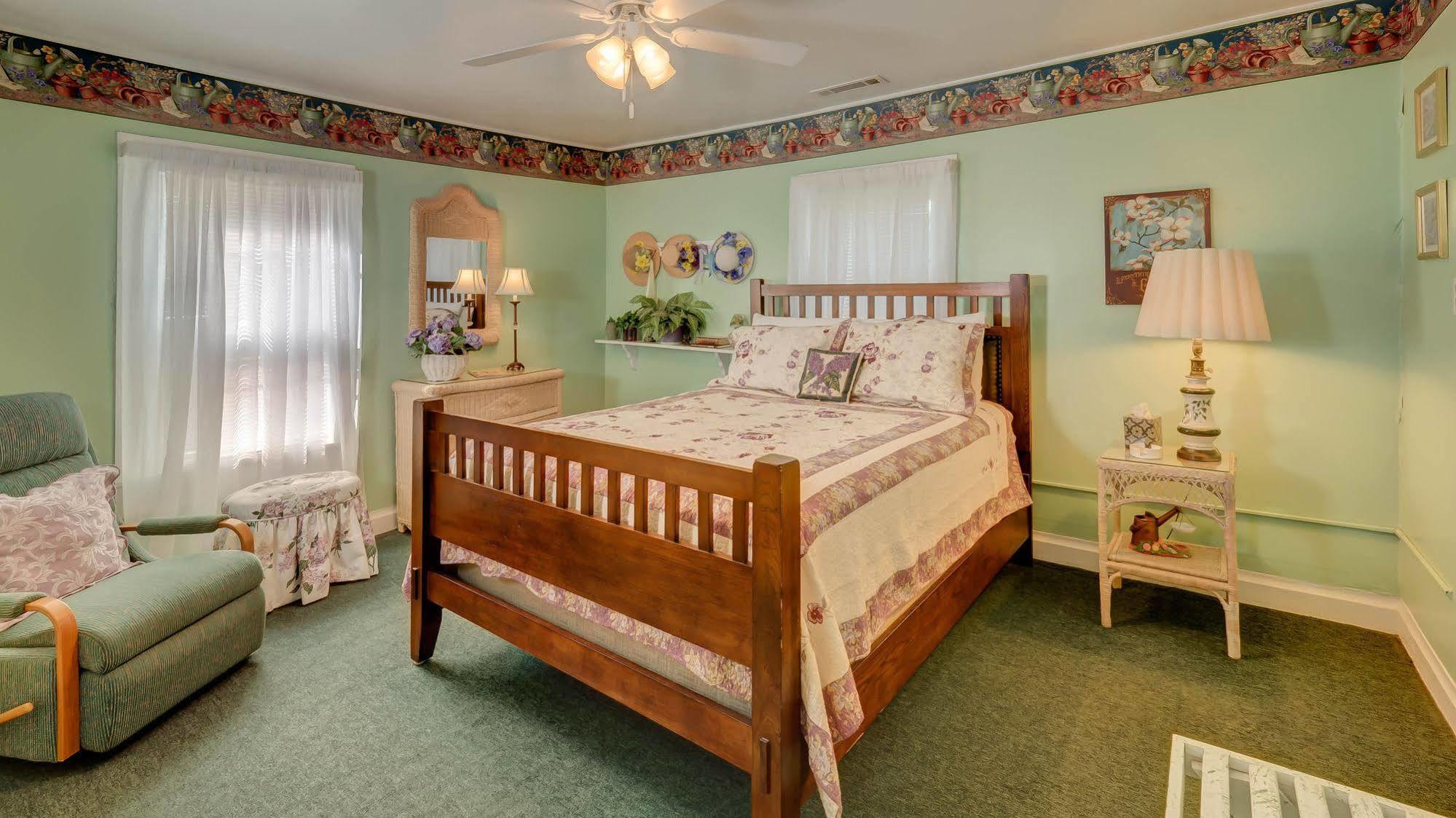 Blue Ridge Inn Bed And Breakfast Buitenkant foto